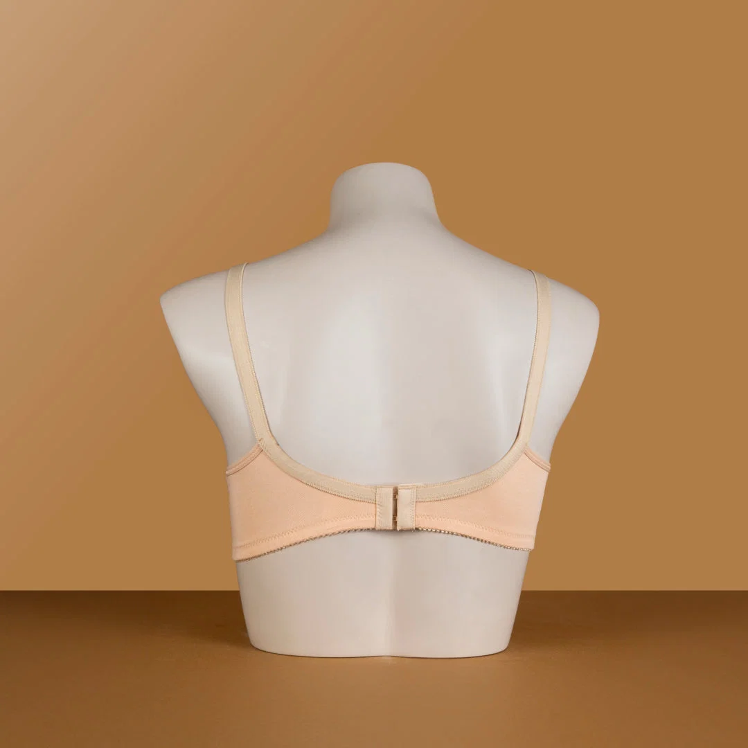 Noir Chantilly Lace Bra