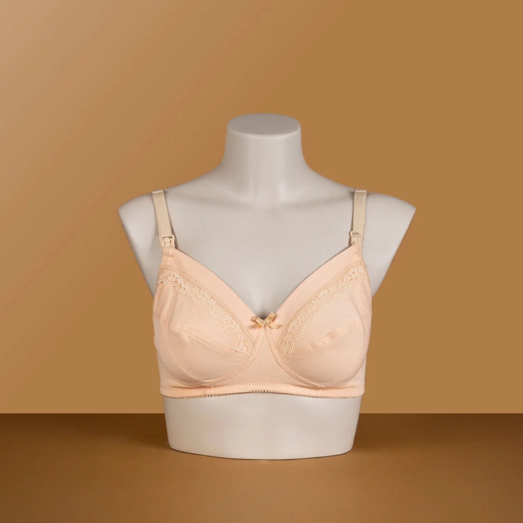 Noir Chantilly Lace Bra